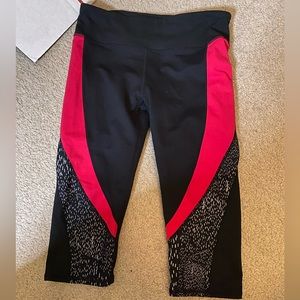 Fabletics Capris